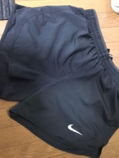 スポーツパンツのサムネイル