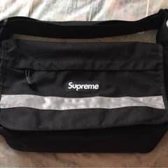 supreme メッセンジャーバッグのサムネイル