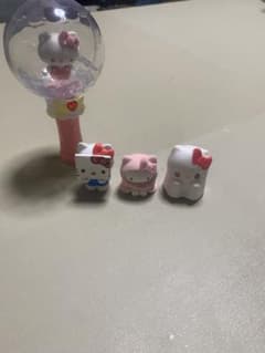 ハローキティ ガチャガチャ カプセルトイ まとめ売り4点のサムネイル