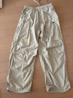 graniph ベージュ ワークパンツ Mサイズのサムネイル