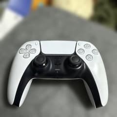 SONY DualSense コントローラー ホワイト/ブラックのサムネイル