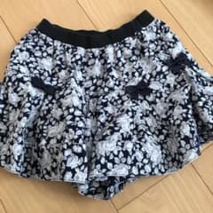ジルスチュアートニューヨーク　花柄ショートパンツのサムネイル