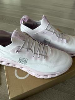 LOEWE On スニーカー パールピンク　29.5 LOEWE On スニーカー パールピンク 29.5 - メルカリ