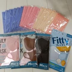 【メロ様専用】不織布マスクのサムネイル