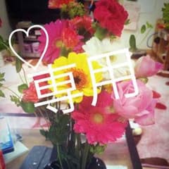 専用♡蛍光黄色のトップスのサムネイル