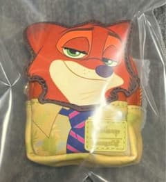 Disney Loungefly ニック・ワイルド ミニバッグパックキーホルダー