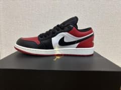 Nike Air Jordan 1 Low ブラック/レッドのサムネイル