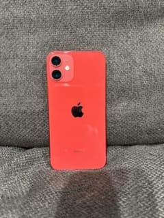 iPhone 12 mini 64GB レッド 美品のサムネイル