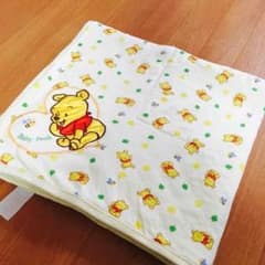 新品未使用、プーさんのお包みのサムネイル