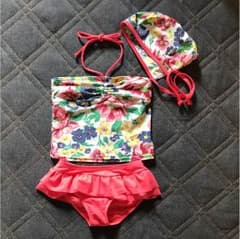emiさま専用☆女の子 水着３点セット☆のサムネイル