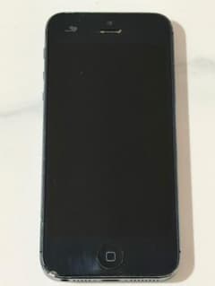 ⭐︎最終値下げ⭐︎Apple iPhone 5 海外版 64GBジャンク品 おまけ付のサムネイル