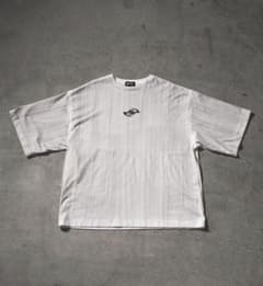 【ERAR】ヴィンテージライクオーバーサイズメタルプレートTシャツ　即購入⭕️のサムネイル