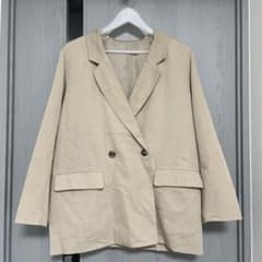 ベージュテーラードジャケットのサムネイル