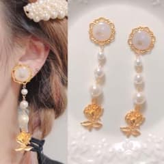 ゴールドローズ ロング ピアス イヤリングのサムネイル