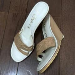Candiesセレブ御用達♪本革レザー♪メッシュバンドヒールパンプス♪ベージュのサムネイル
