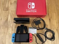 Nintendo Switch 本体/付属品　箱付き　おまけのケース付きのサムネイル