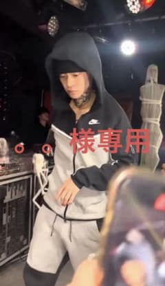 Yvng Patra着用　NIKEテックフリース　Mサイズ 。。様専用のサムネイル