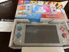 【美品】Nintendo Switch Liteザシアン、ザマゼンタのサムネイル
