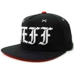 neff×SNOOPLION コラボ スナップバックのサムネイル