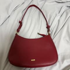 レッド ショルダーバッグのサムネイル