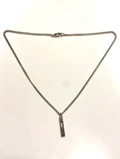 GUCCI Gロゴ プレート ネックレス シルバー - メルカリ