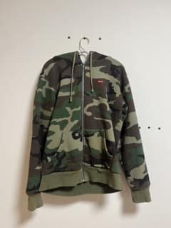 （希少）　Supreme カモ柄 ジップパーカー Sサイズのサムネイル
