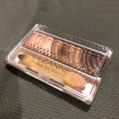 リー様専用　セザンヌ トーンアップアイシャドウ 01 ナチュラルブラウンのサムネイル