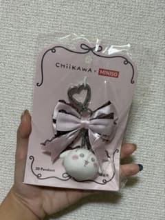 【MINISO限定】ちいかわ　3Dキーホルダー　リボンシリーズ　うさぎのサムネイル