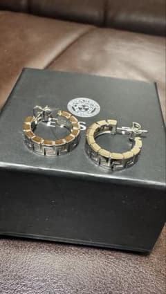 Versace グレカ　ピアス　シルバーのサムネイル