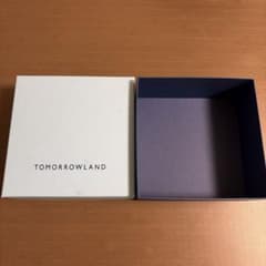 TOMORROWLAND ギフトボックス 空箱のサムネイル