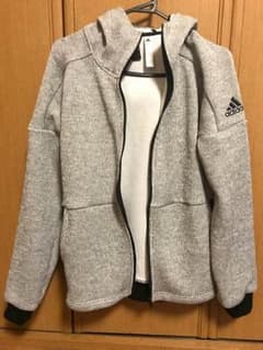 アディダス パーカーのサムネイル