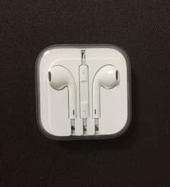 iphone イヤフォン 正規品 イヤホンのサムネイル