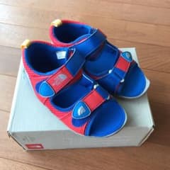 ザ ノースフェイス サンダルのサムネイル