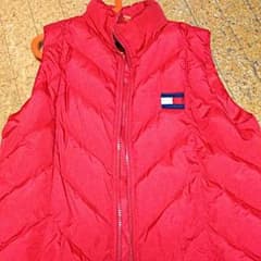 大特価❗️TOMMY HILFIGER ダウンベストのサムネイル