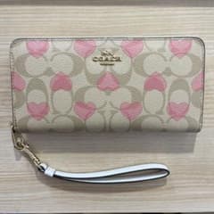 美品 COACH ハート シグネチャー ラウンドファスナー長財布 ストラップ付のサムネイル