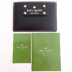 【新品】kate spade ブラック カードケース パスケース レザー 皮のサムネイル
