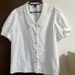 SHEIN レース襟 半袖ブラウス ホワイト　白　パフスリーブ　ボタンのサムネイル