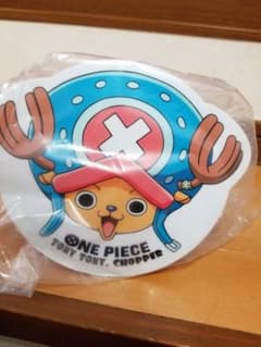 セブンイレブン限定　ONE PIECE　チョッパーのタッパー　マルチケースのサムネイル