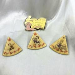 ディズニー Disney CLASSIC 2010 ピンバッジ 4種のサムネイル