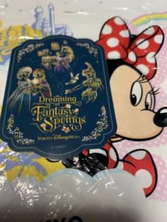 ディズニー　ファンタジースプリングスシールのサムネイル