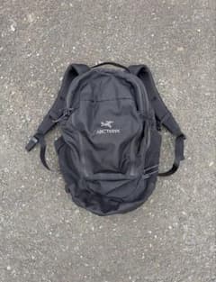 ARC'TERYX 旧モデル ブラック バックパック リュックサックのサムネイル