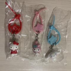 ナ*ツ様 サンリオ ななほしカラフルマルチチャーム 3点セットのサムネイル