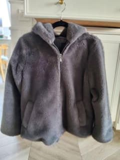 美品 ダーマコレクション フェイクファー　フード付きブルゾン M グレー系 美品 ダーマコレクション フェイクファー フード付きブルゾン M グレー