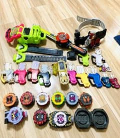 仮面ライダーダブル、エグゼイド、ジオウ、ニンニンジャーのサムネイル