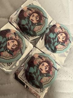 炭治郎 缶バッジ 4個セットのサムネイル