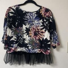 A•I•C花柄プリント チュール裾 七分袖トップスのサムネイル