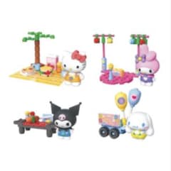 Sanrio キャンピング ブロック カプセル 4個セット 未開封　海外限定品のサムネイル