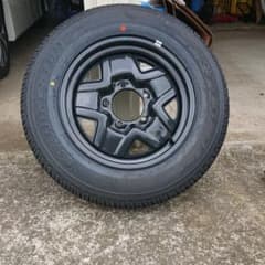 jb64ジムニースペアータイヤのサムネイル