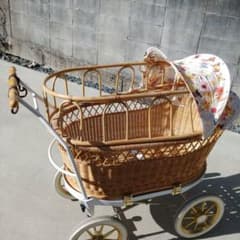 乳母車　プスプス　ベビーカーのサムネイル