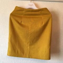 プディング タイトスカートのサムネイル